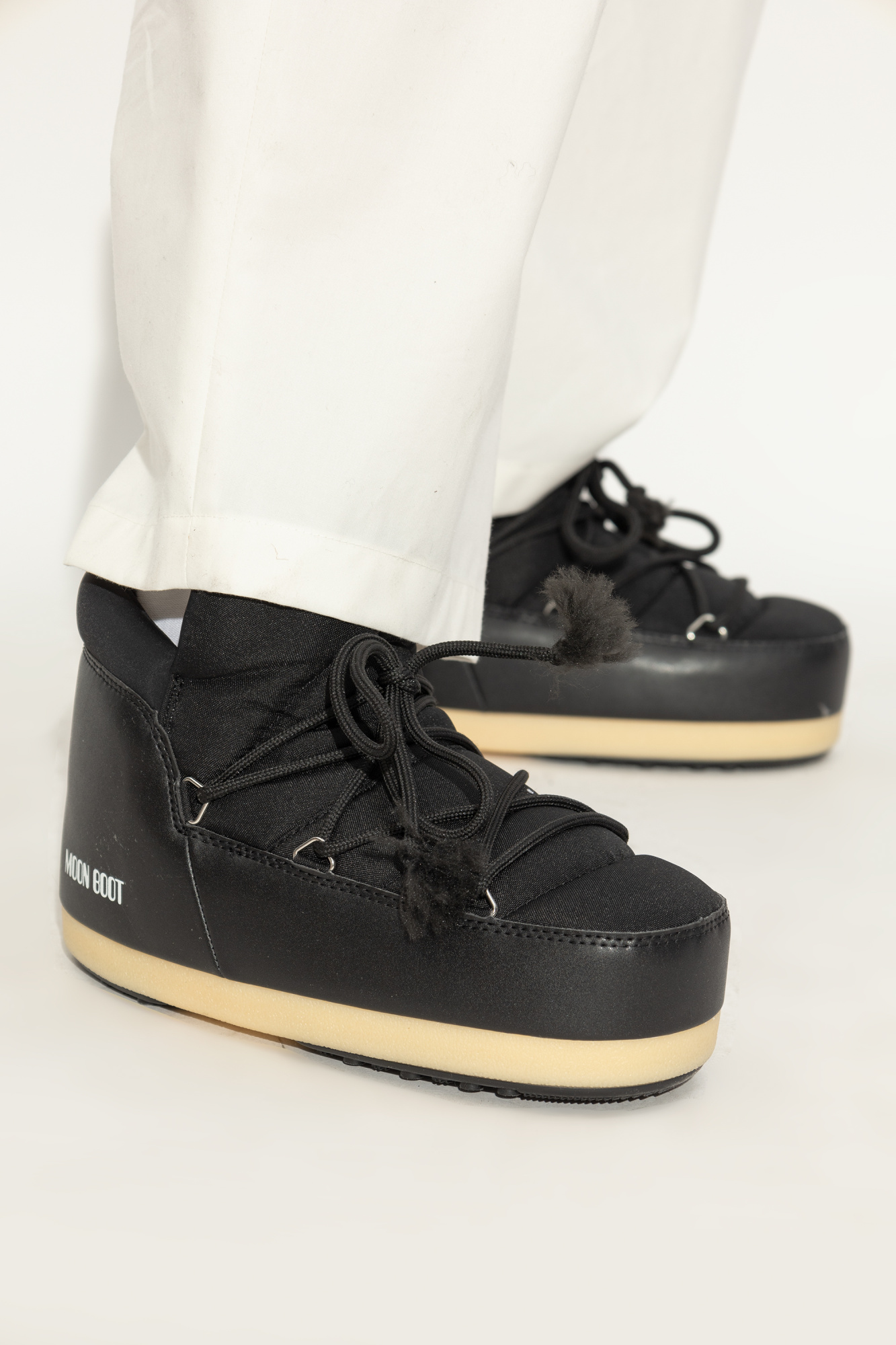 【関税込み】Evx Beads Ankle Boots - Moon Boot - Leather - Bl MOON BOOT EVX beaded shearling mules | NET-A-PORTER